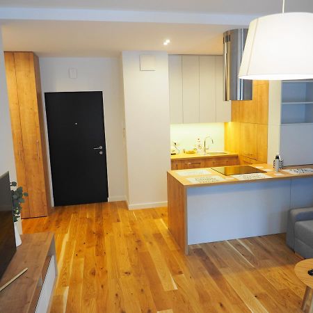 Magazynowa Airport Apartments Varsó Kültér fotó