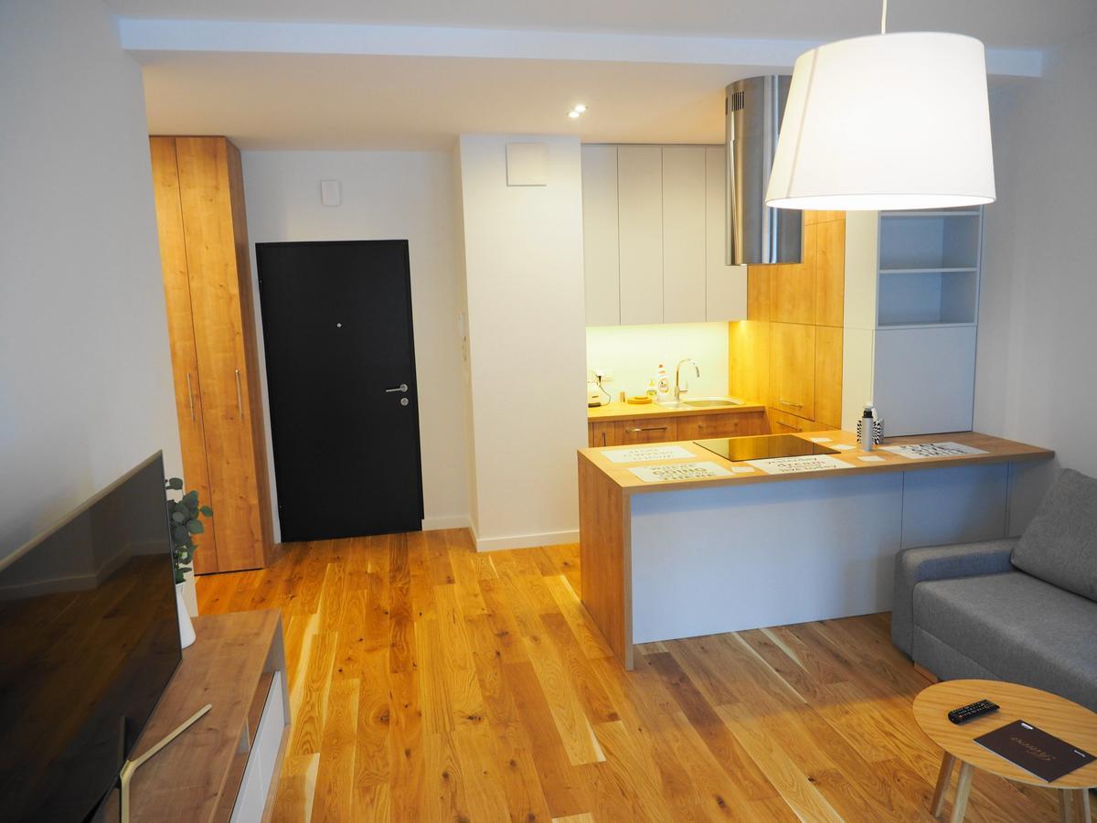 Magazynowa Airport Apartments Varsó Kültér fotó