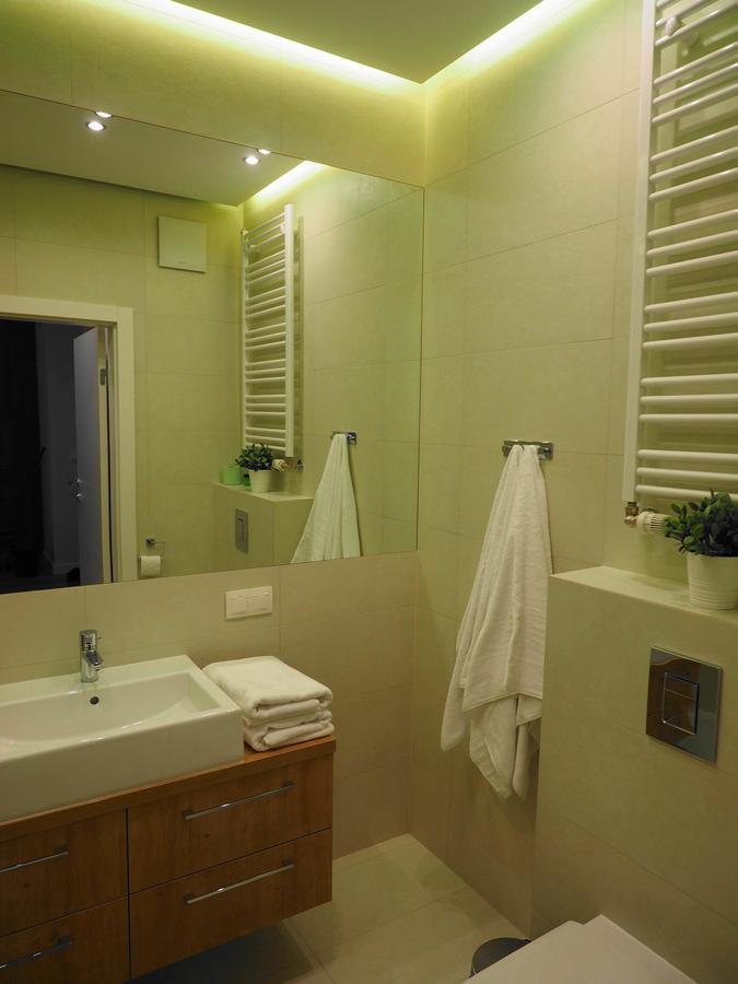 Magazynowa Airport Apartments Varsó Kültér fotó